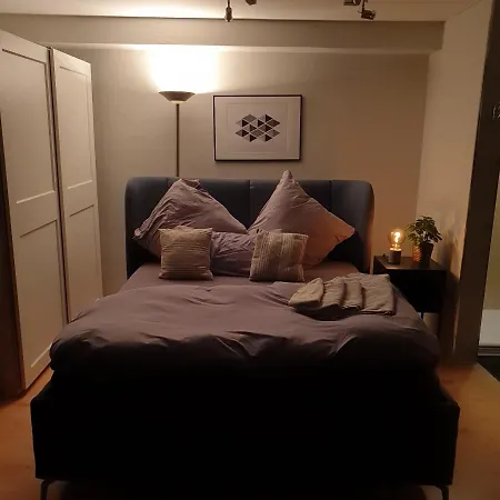 Top Studio Im Gruenen Nah Phantasialand Lejlighed Brühl